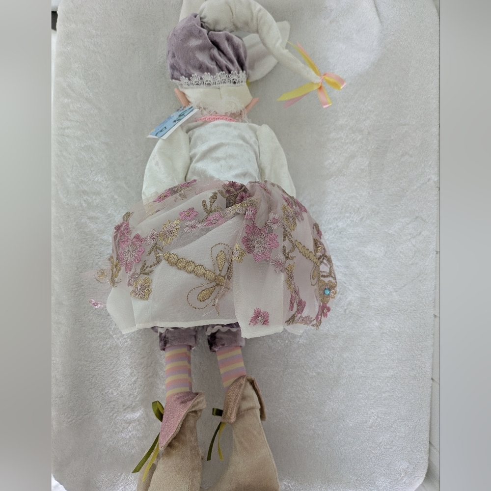 NWT Pastel Lavender Floral Poseable Easter Elf Doll - Picture 10 of 12
